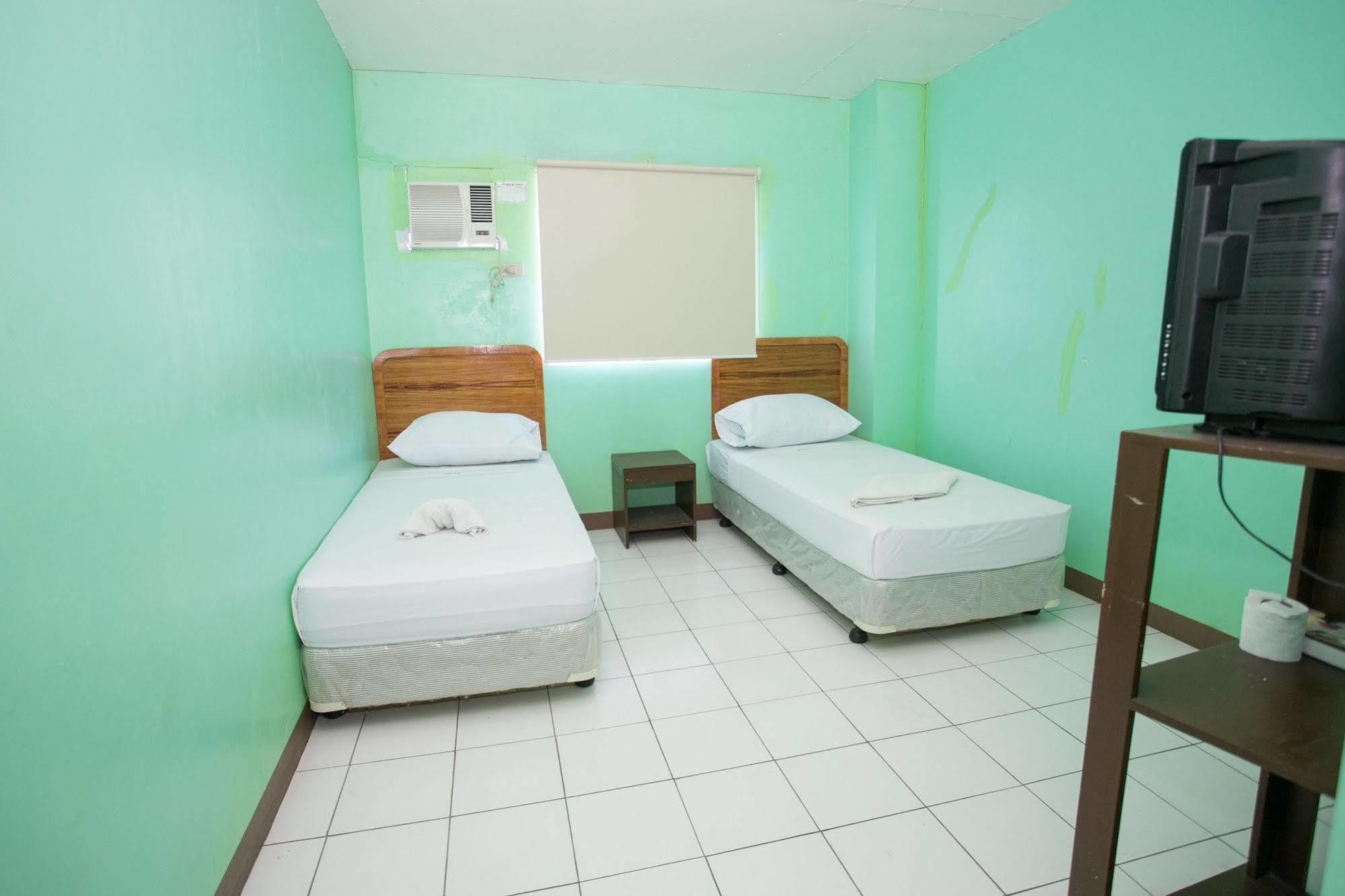 Gv Hotel - Dipolog Dış mekan fotoğraf